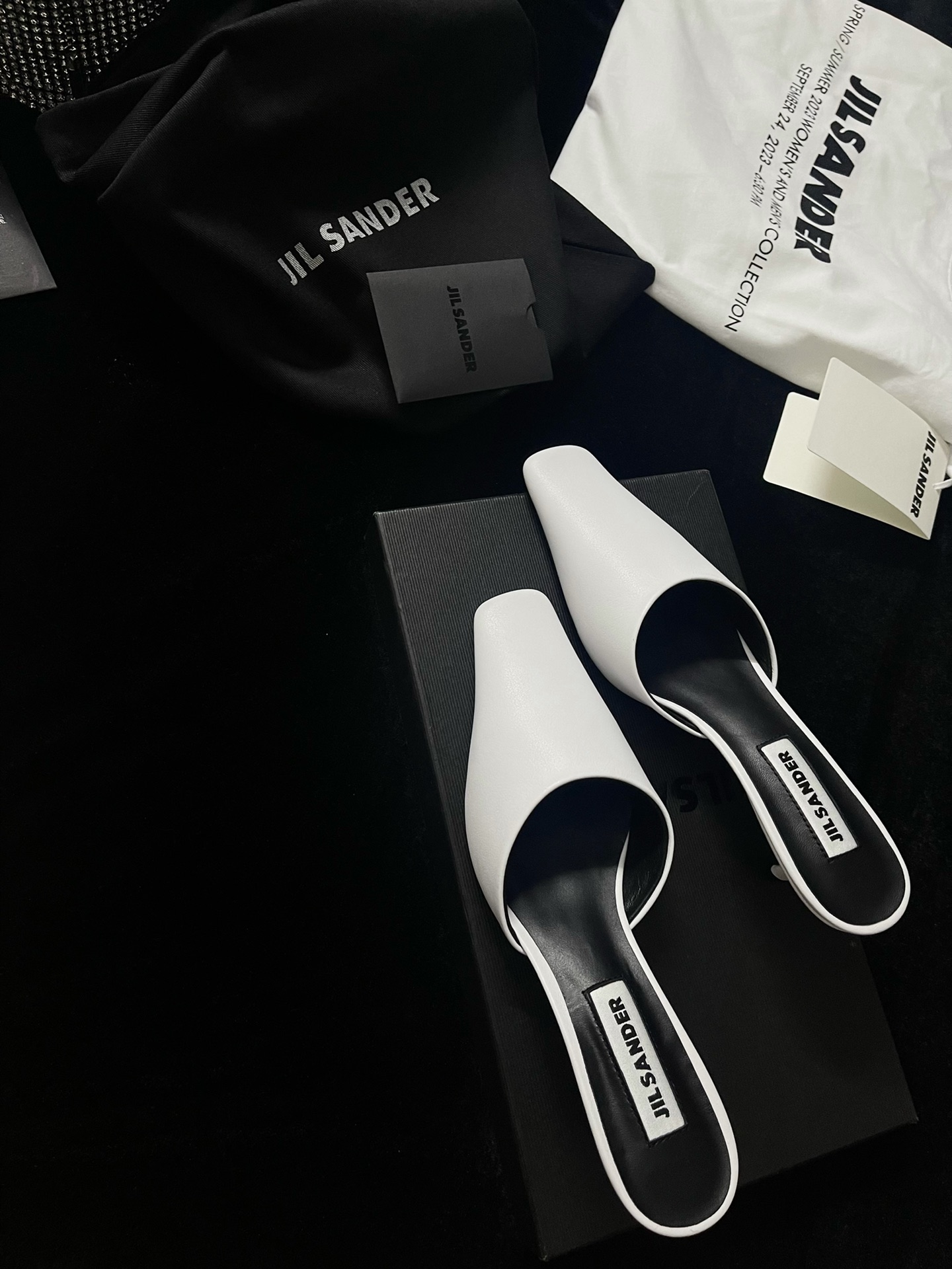 𝐉𝐢𝐥 𝐬𝐚𝐧𝐝𝐞𝐫｜𝟐𝟎𝟐𝟑/𝐒𝐒 𝐧𝐞𝐰 𝐀𝐖 fashionable slippers