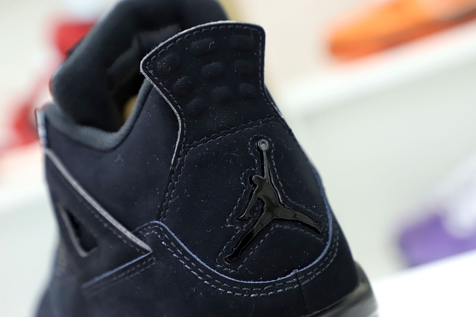 AIR JORDAN 4 RETRO BLACK CAT 2020