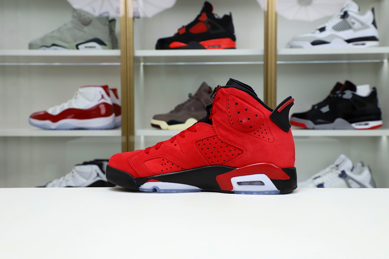 Air Jordan 6 Retro Toro