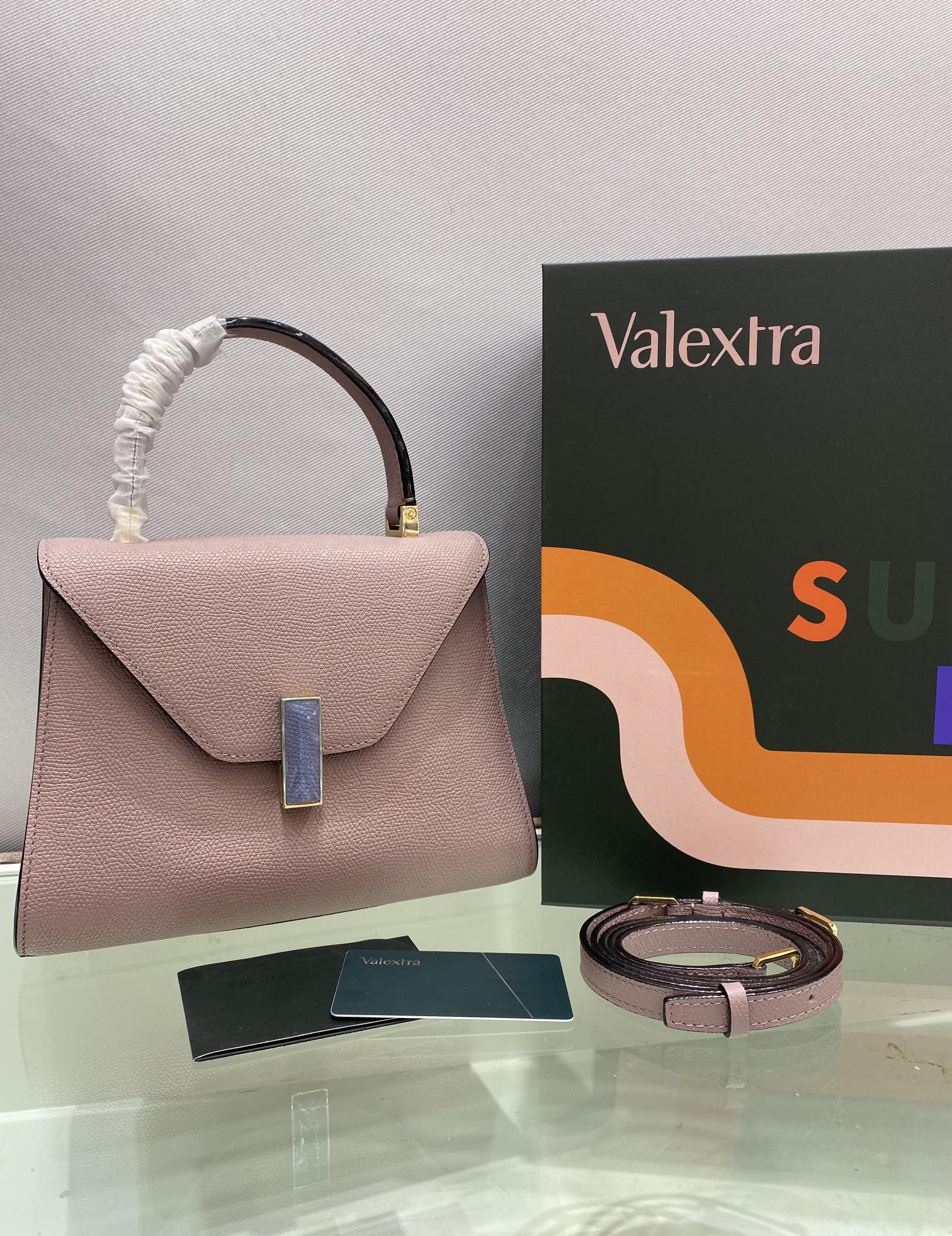 VALEXTRA Valextra