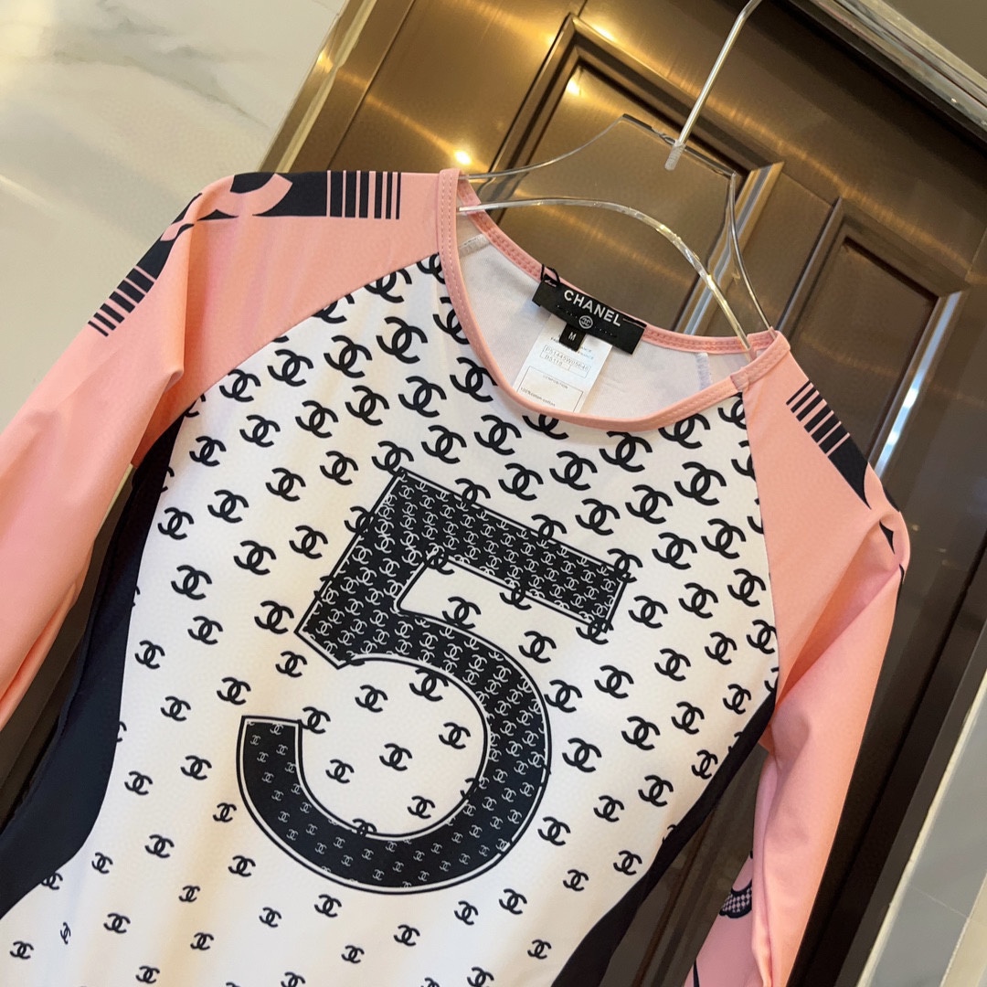 Chanel New scuba diving suits Beware of the swimming costume Bikini