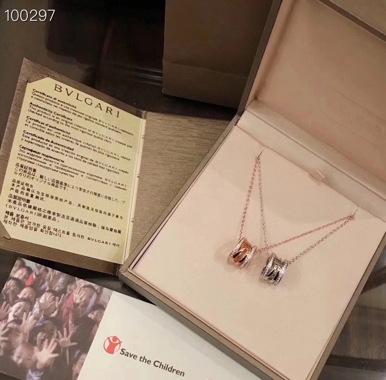 BVLGARI necklace