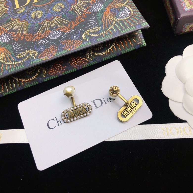 Dior stud earrings