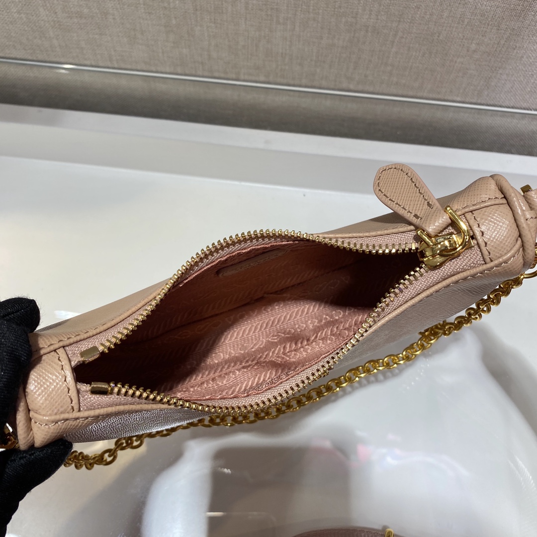 𝐏𝐑𝐀𝐃𝐀 mini 3 in 1 1BH174