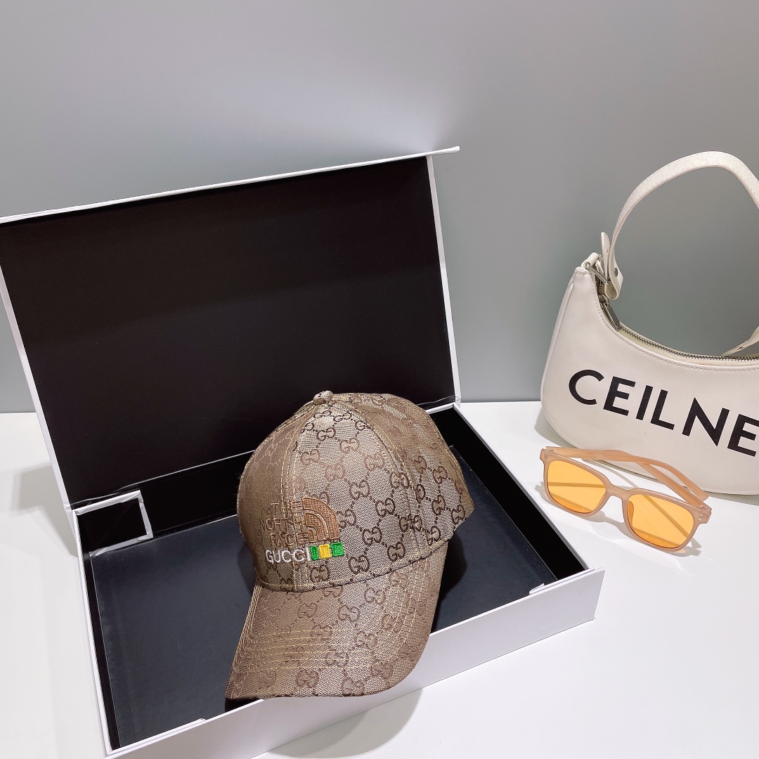 【GUCCI】Baseball cap