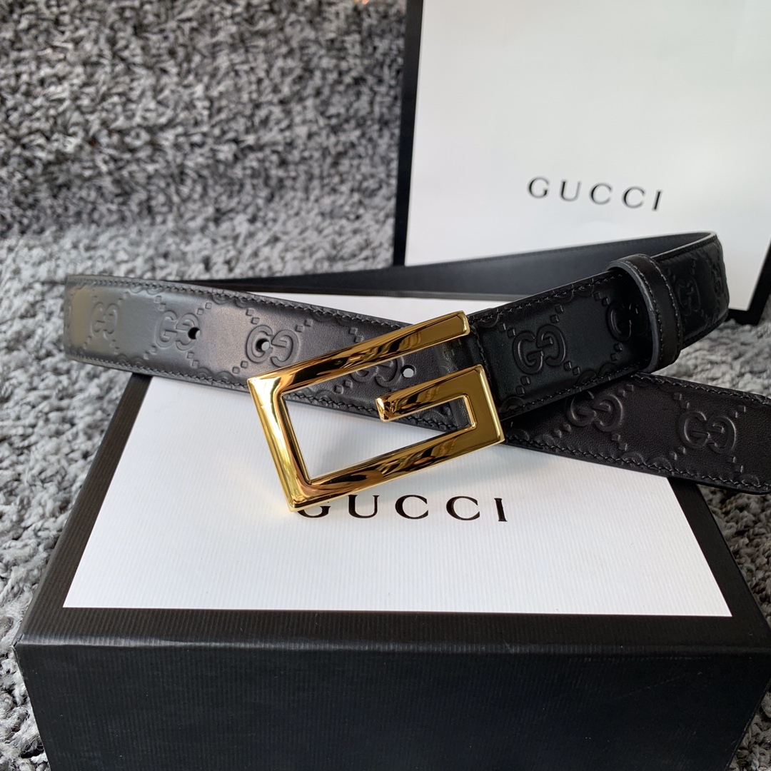 GUCCI imported calfskin with rectangular G