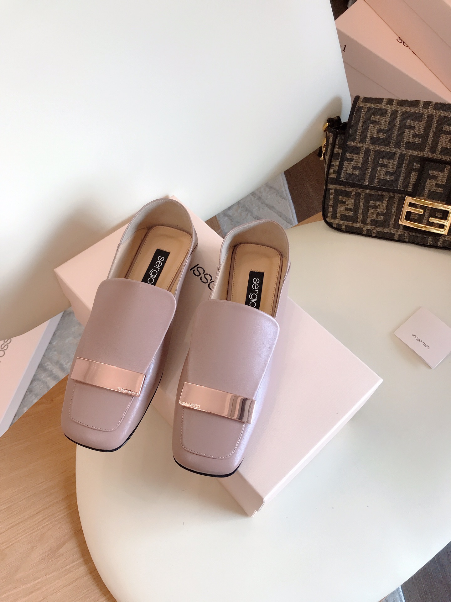 𝐒𝐇𝐔𝐒𝐇𝐔𝐓𝐎𝐍𝐆｜𝟐𝟎𝟐𝟑/𝐒𝐒 𝐧𝐞𝐰 The most bow-tied and best-looking shoe of the year