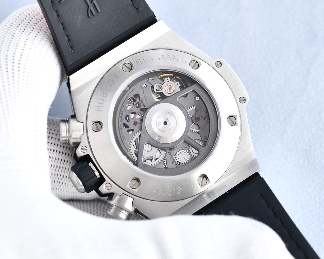 Hublot-BigBang Big Bang Element Material Chronograph
