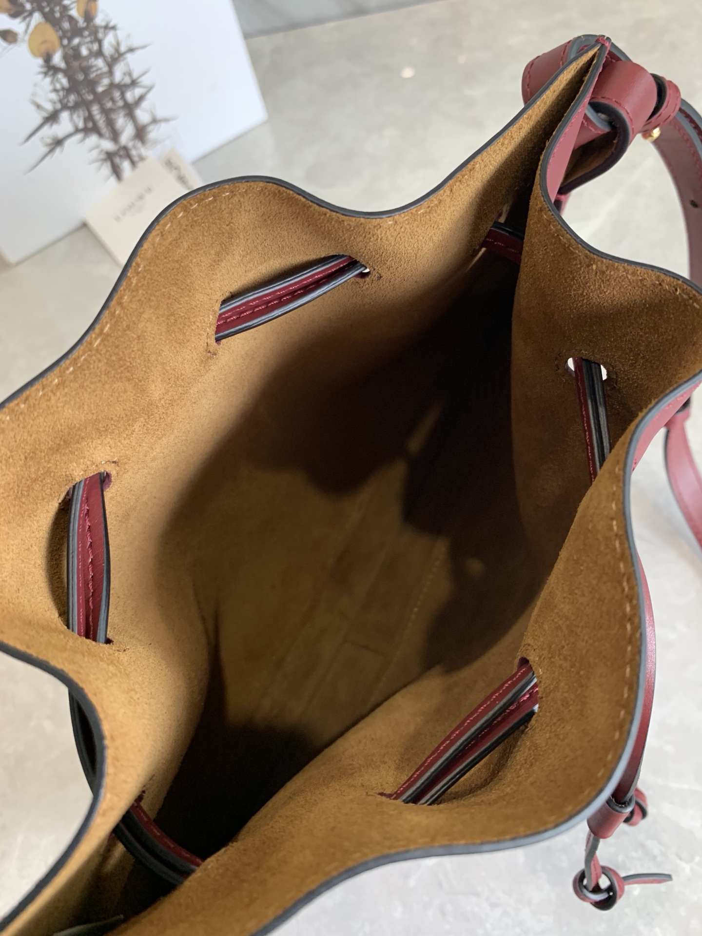 LOEWE Horseshoe flying saucer bag