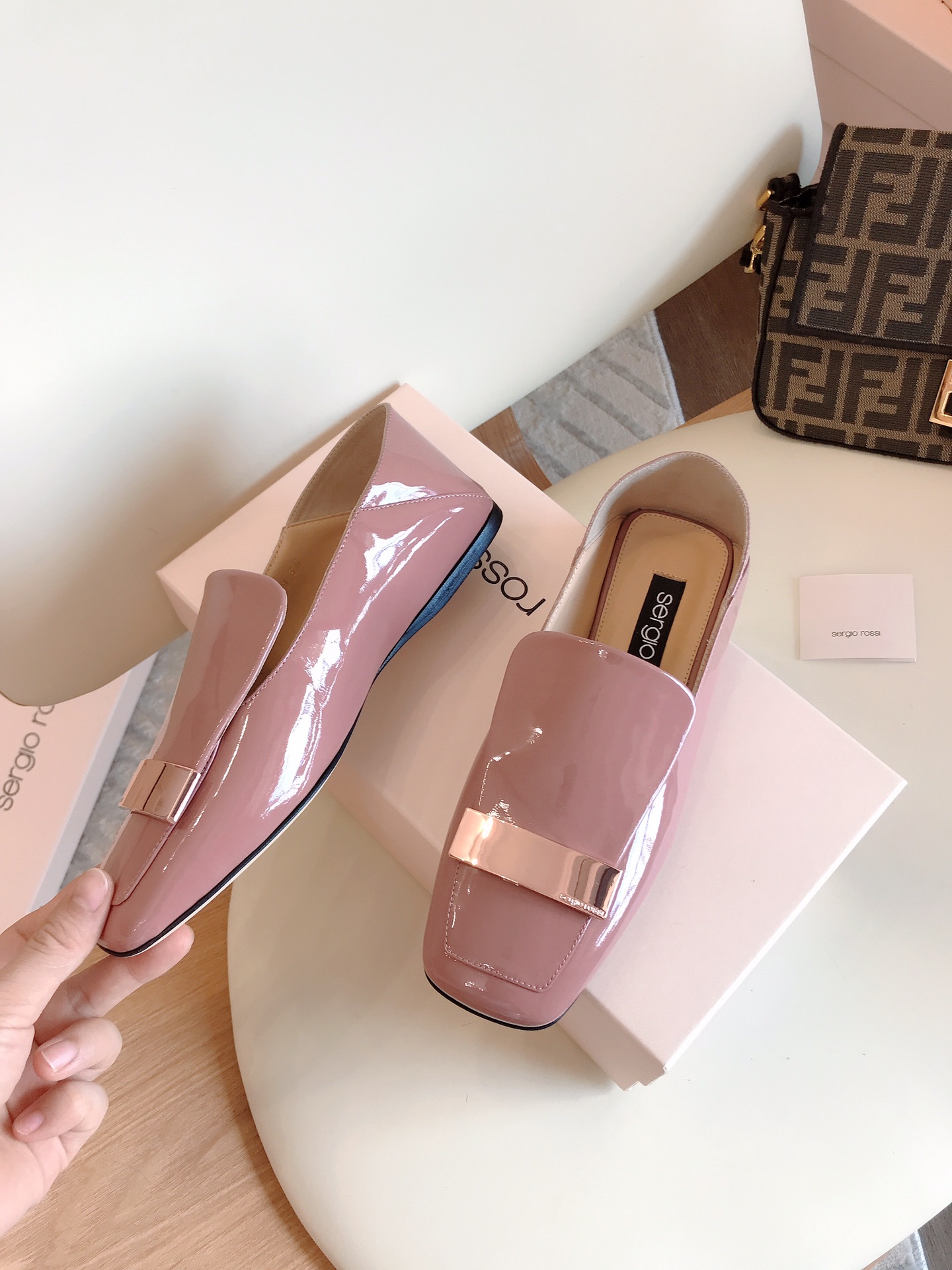 𝐒𝐇𝐔𝐒𝐇𝐔𝐓𝐎𝐍𝐆｜𝟐𝟎𝟐𝟑/𝐒𝐒 𝐧𝐞𝐰 The most bow-tied and best-looking shoe of the year