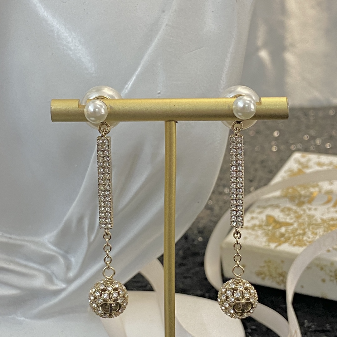 Dior stud earrings
