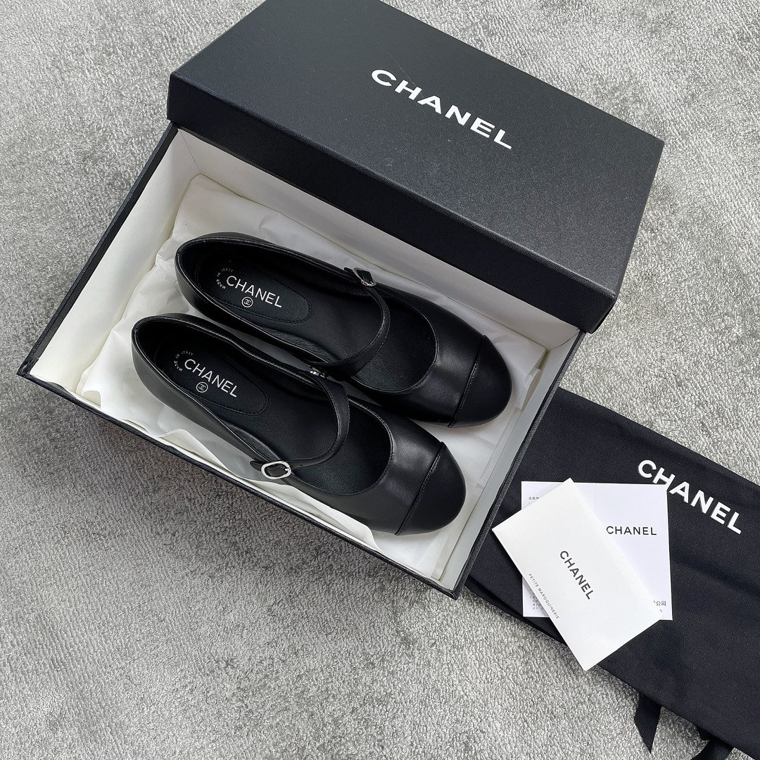 CHANEL single strap Mary Jane uppers imported mixed sheepskin grain sheepskin leather leather outsole