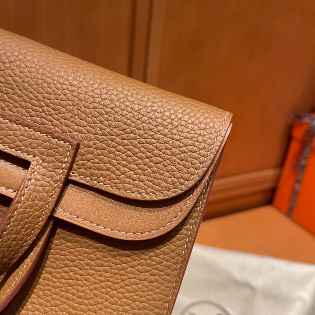 Halzan 25cm New stock tc leather 3G maroon silver buckle