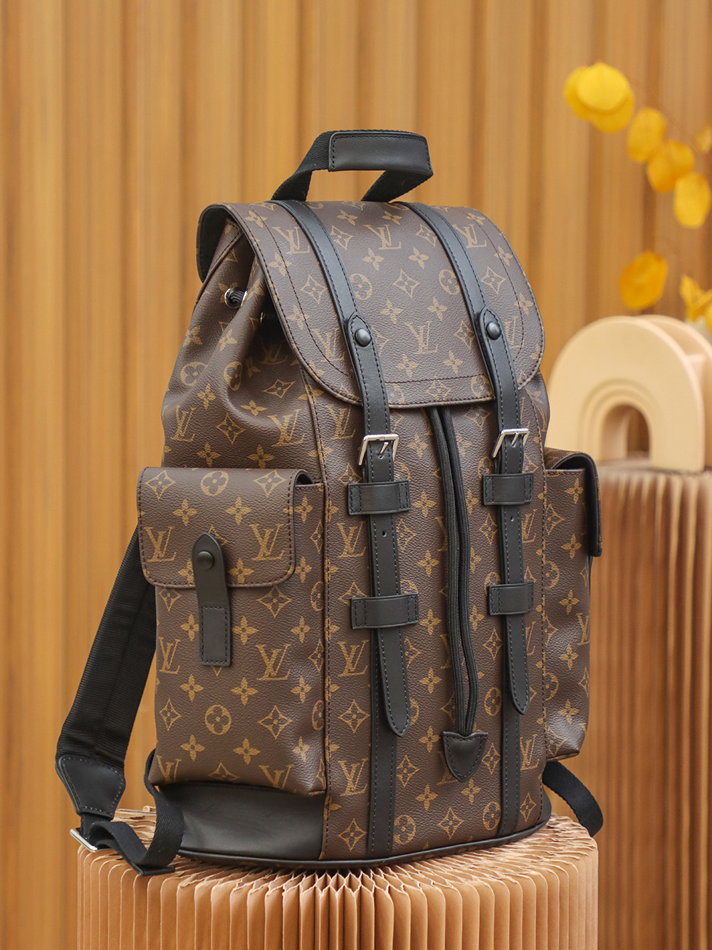 Louis Vuitton 𝐂𝐇𝐑𝐈𝐒𝐓𝐎𝐏𝐇𝐄𝐑 Backpack N43735