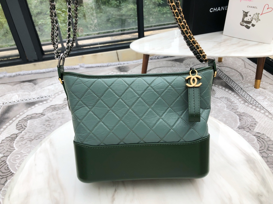 𝗖𝗵𝗮𝗻𝗲𝗹 𝗚𝗮𝗯𝗿𝗶𝗲𝗹𝗲❥ classic stray bag Italy 🇮🇹 