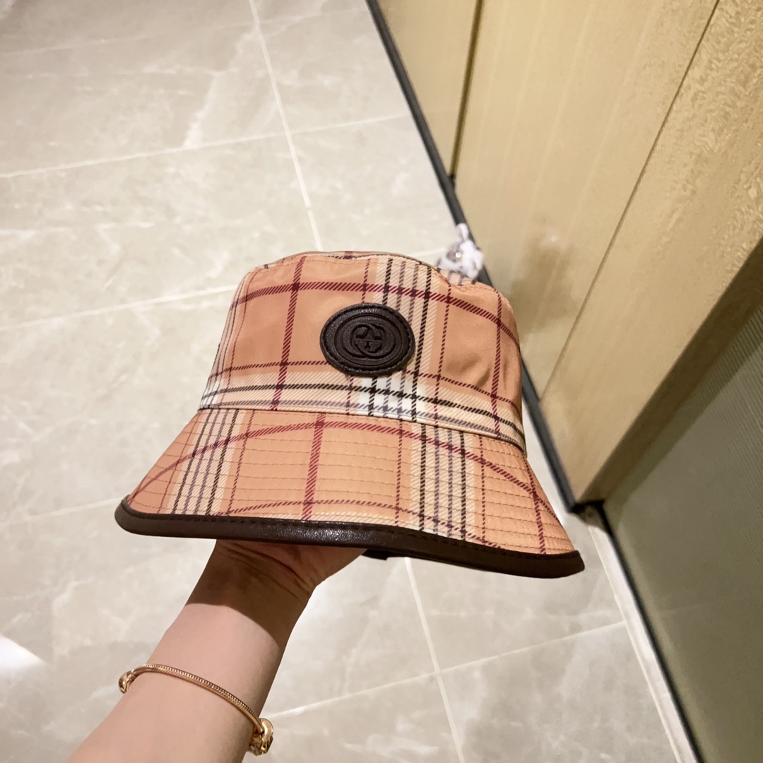 GUCCI bucket hat