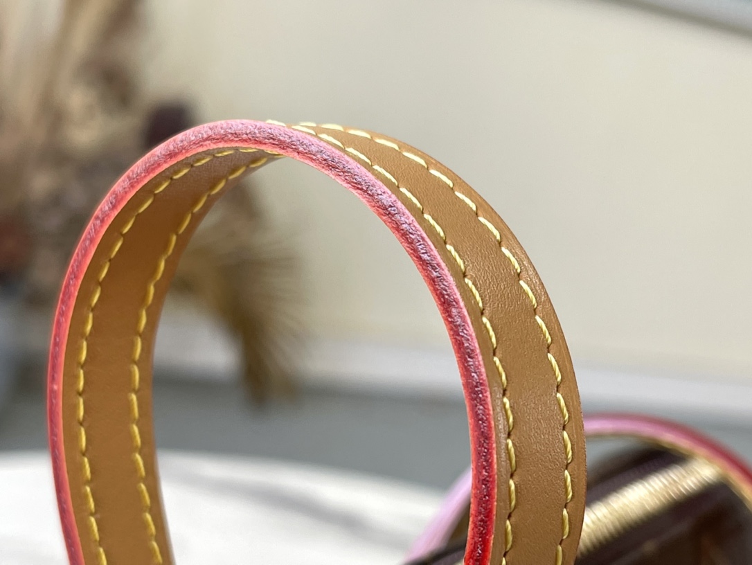 𝐋𝐎𝐔𝐈𝐒 𝐕𝐔𝐈𝐓𝐓𝐎𝐍     M51141