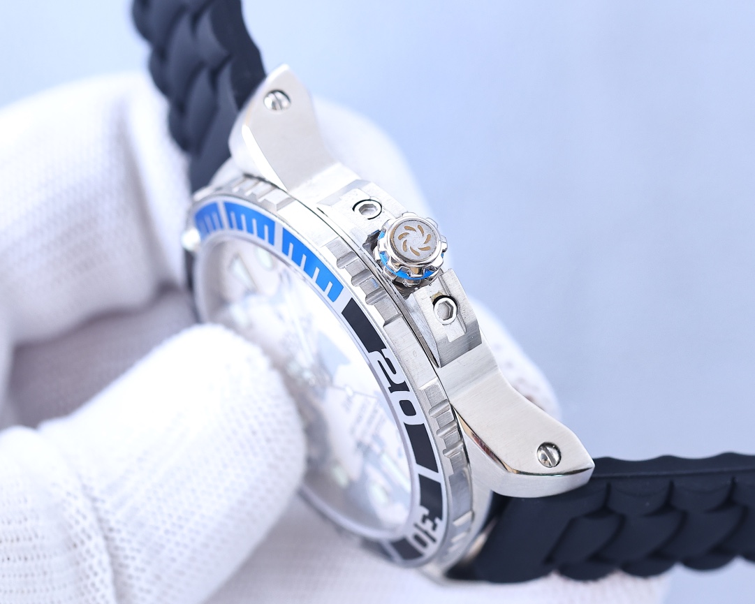 Rolex Submariner Series