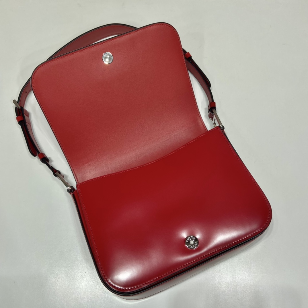 𝐏𝐑𝐀𝐃𝐀 New Model 1BD308