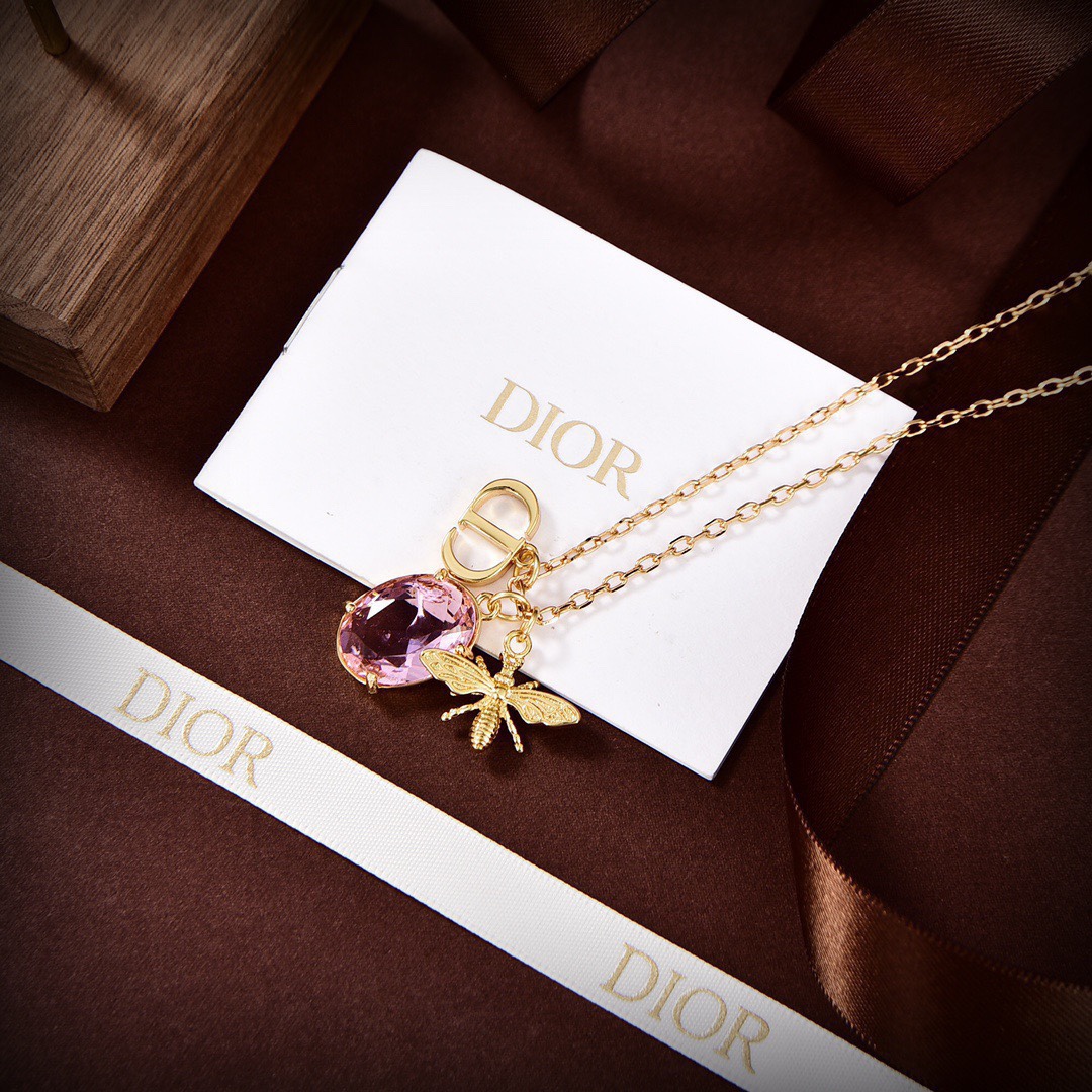Dior necklace