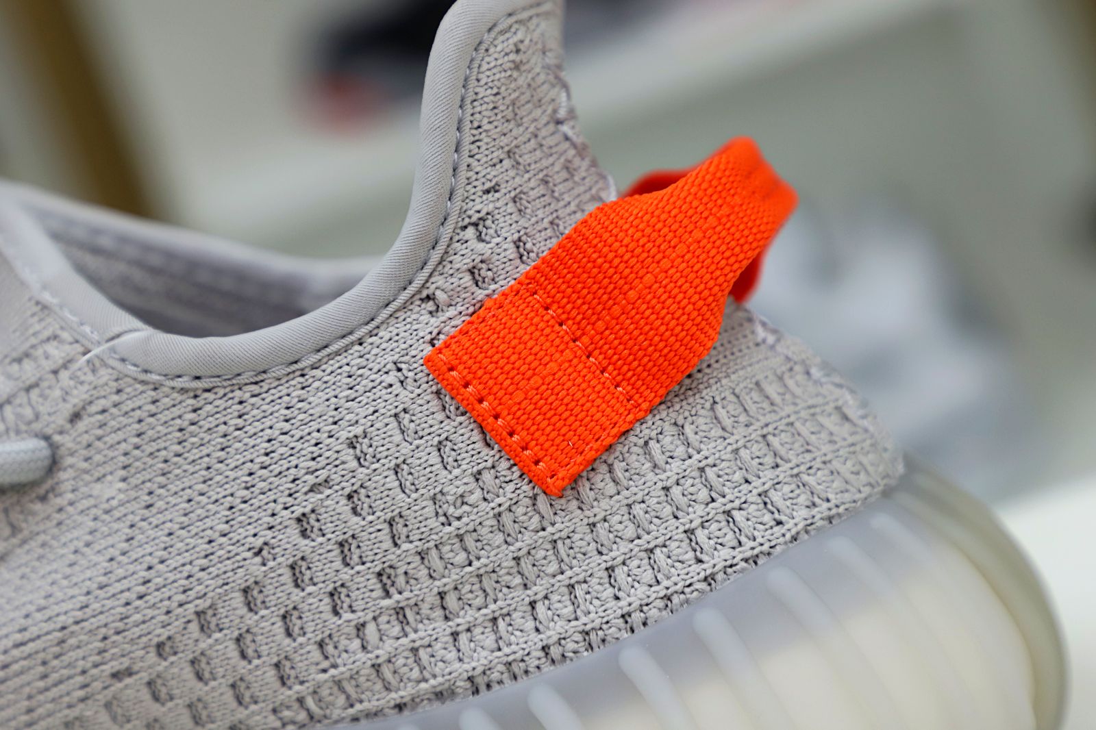 Yeezy Boost 350 V2 Tail