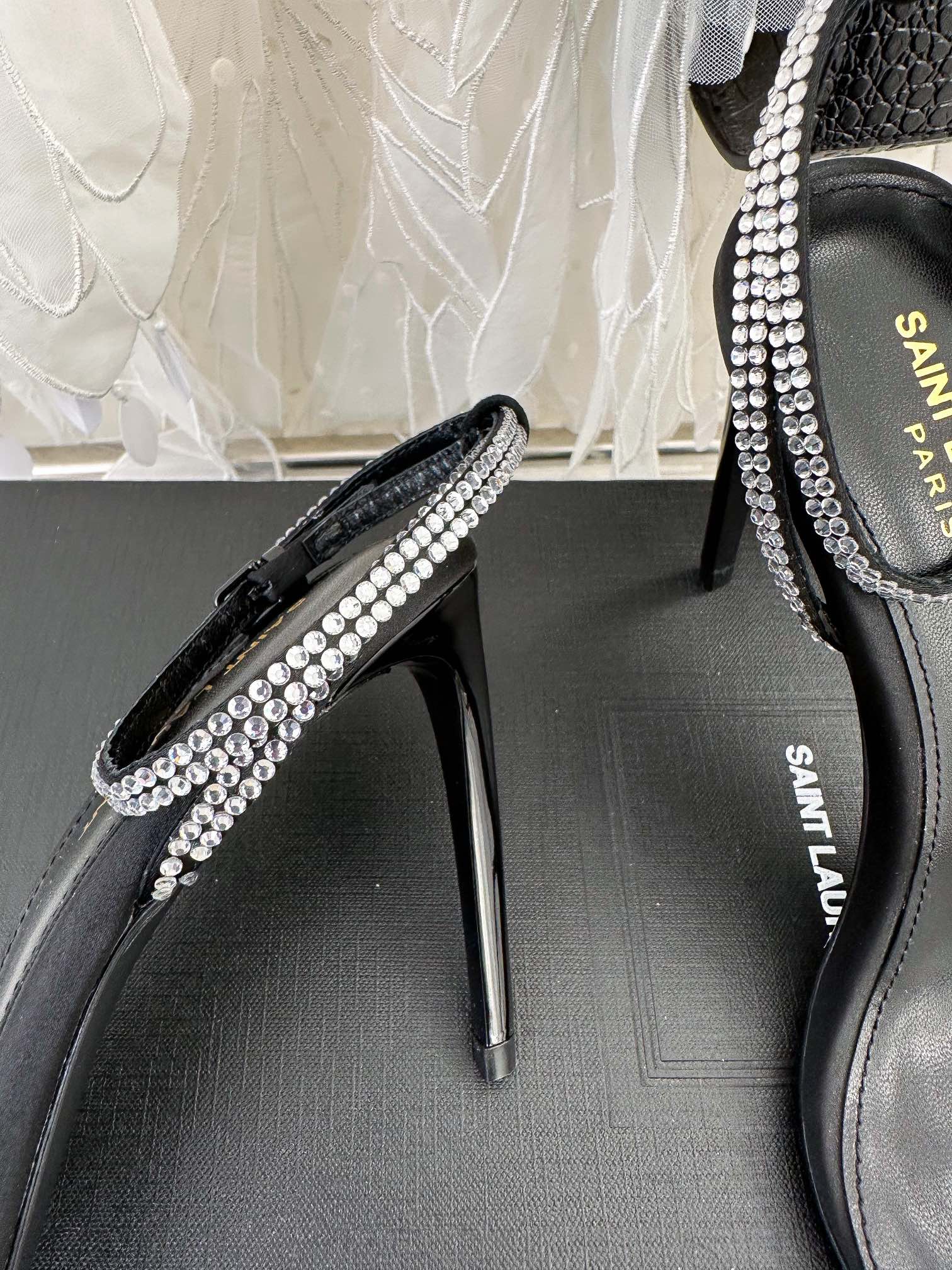 𝙎𝙖𝙞𝙣𝙩 𝙇𝙖𝙪𝙧𝙚𝙣𝙩 | 𝟐𝟎𝟐𝟑/𝐒𝐒 𝐧𝐞𝐰 YSL｜23s new high heel sandals Italian leather outsole