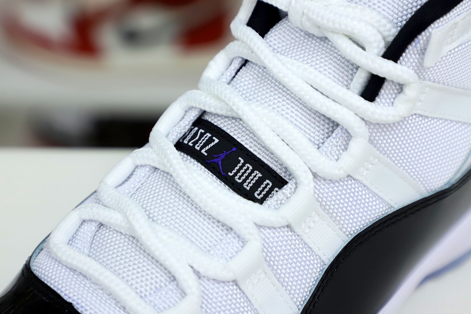 AIR JORDAN 11 RETRO CONCORD 2018