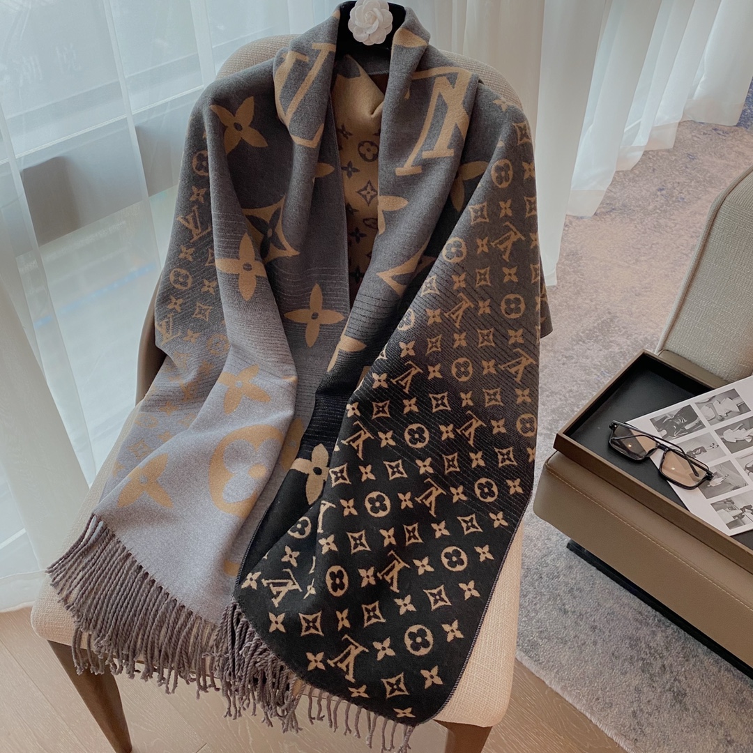 𝐋𝐨𝐮𝐢𝐬 𝐯𝐮𝐢𝐭𝐭𝐨𝐧 scarf shawl double-sided two-color