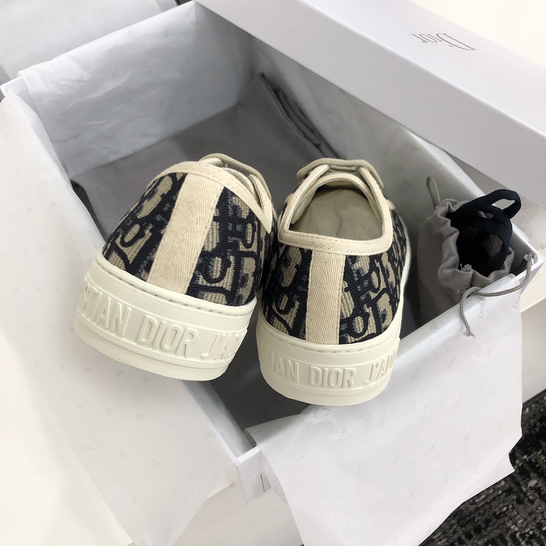 DIOR Antique Collection Blue letters Full electric embroidery Water-dyed sheepskin lining Private moulded outsole