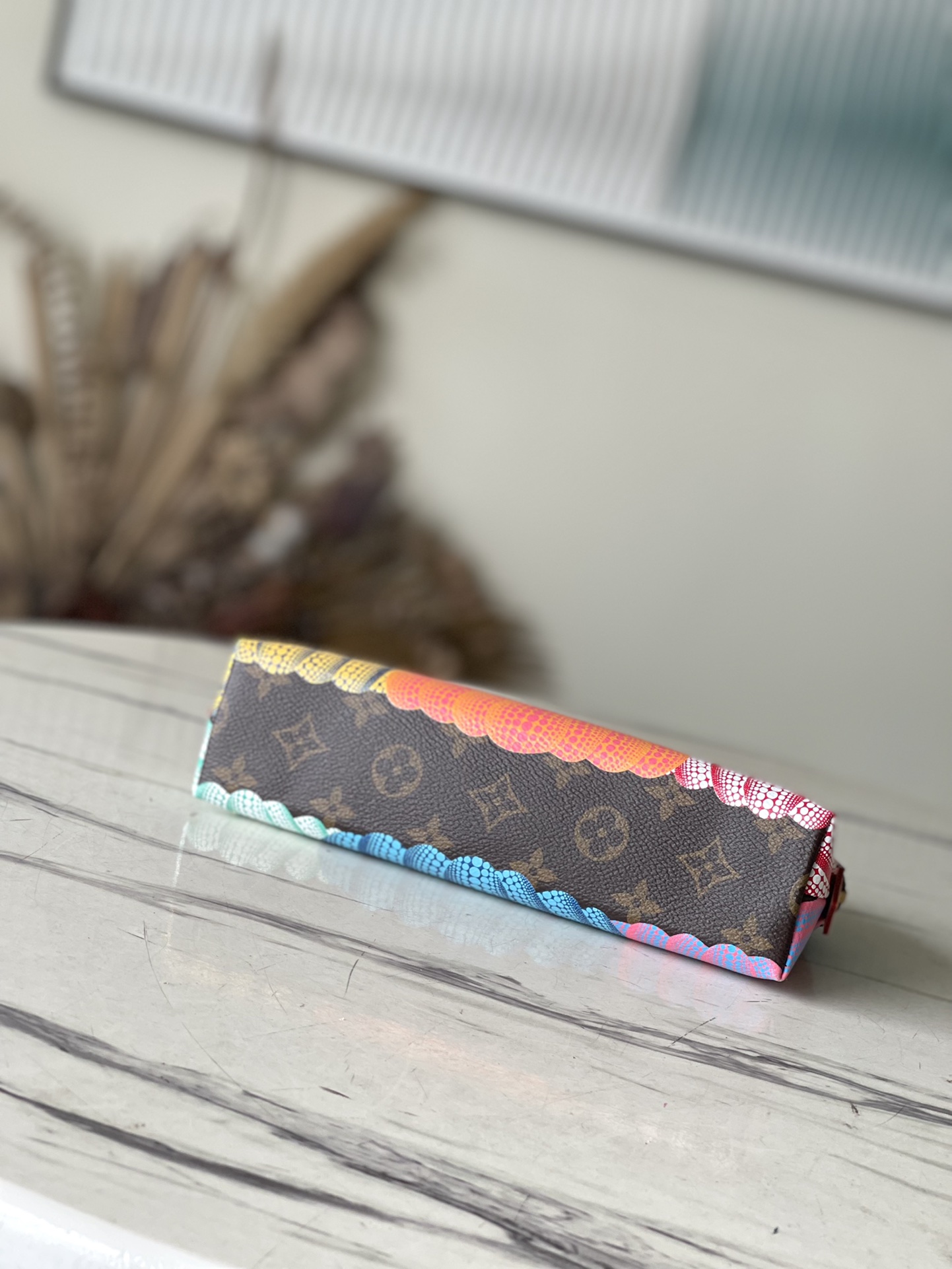 𝐋𝐎𝐔𝐈𝐒 𝐕𝐔𝐈𝐓𝐓𝐎𝐍      M46472