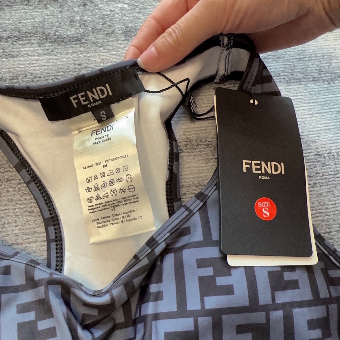 Fendi New high stretch fitness and yoga wear sports suit swimming costume