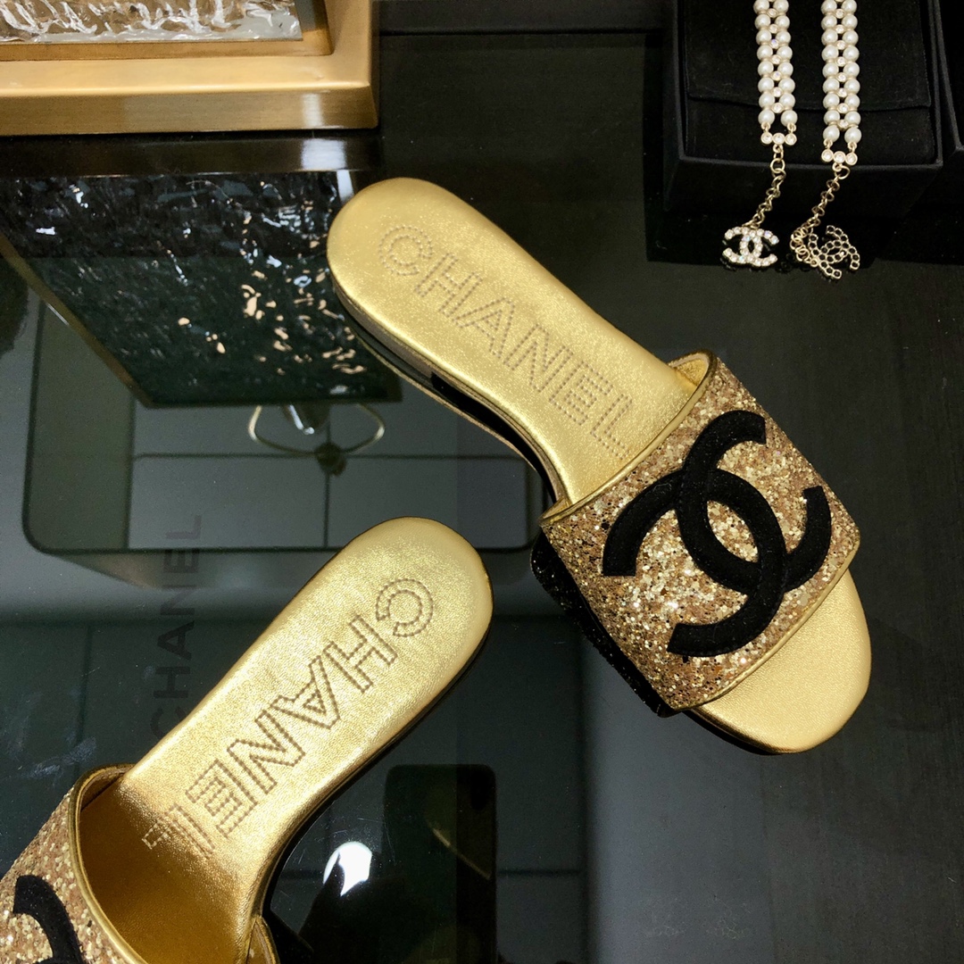 CHANEL 2023 spring and summer latest electric embroidery honey slippers Imported leather outsole