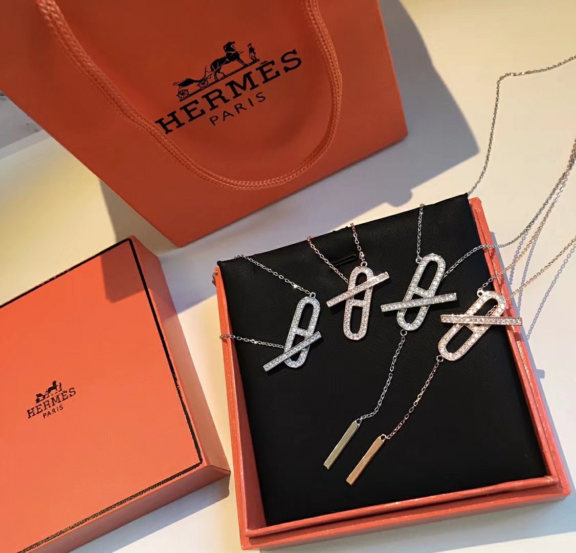 Hermes bracelet