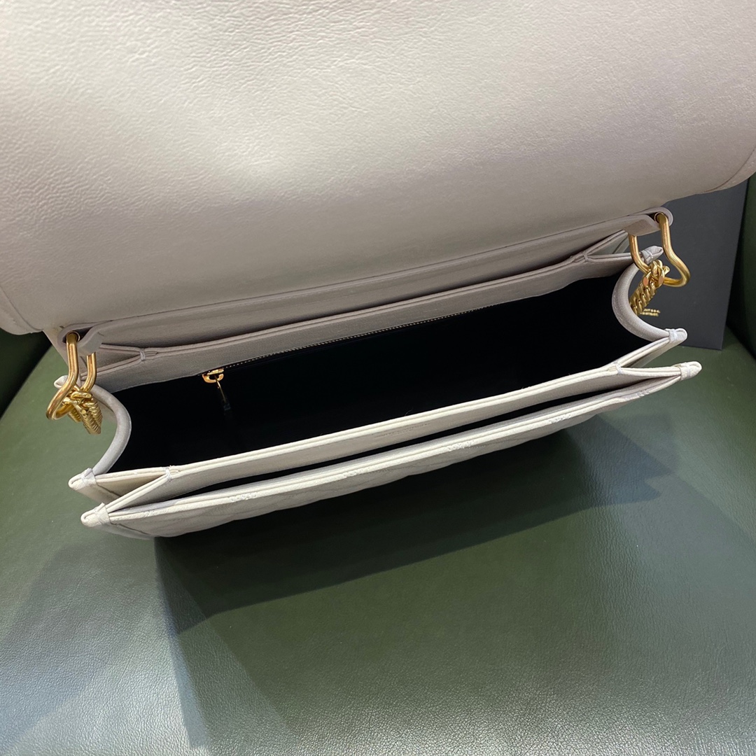 SAINT LAURENT 𝘽𝙀𝘾𝙆𝙔 𝟮𝟳𝙘𝙢 #579607 original leather.JD