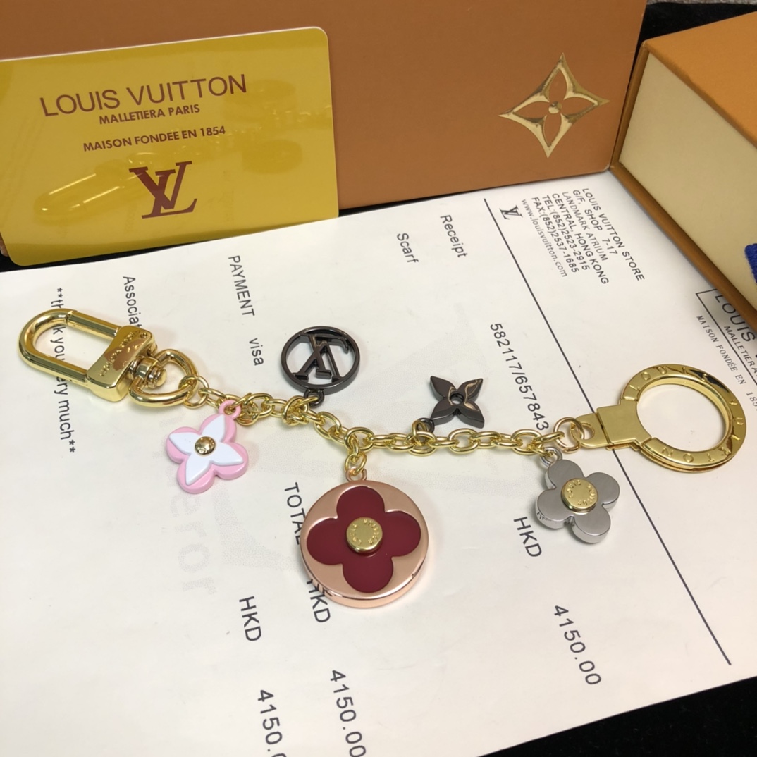 Louis Vuitton Lv Keychain Chain bag accessory