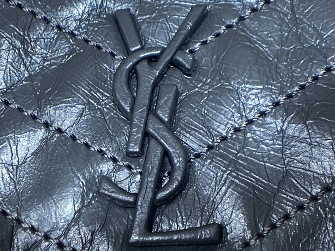 SAINT LAURENT  #583103