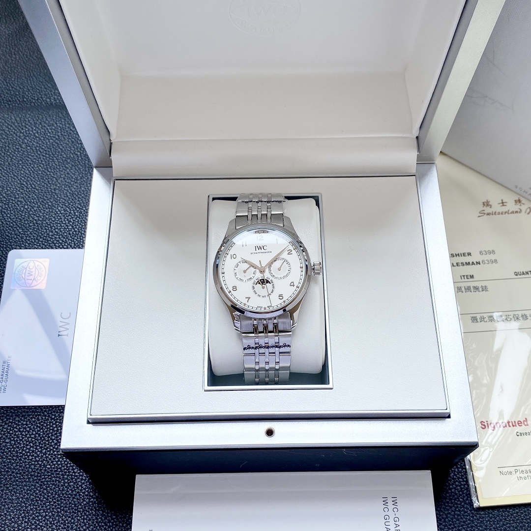 IWC- Portuguese Collection, Model:IW344202 Built-in automatic mechanical movement