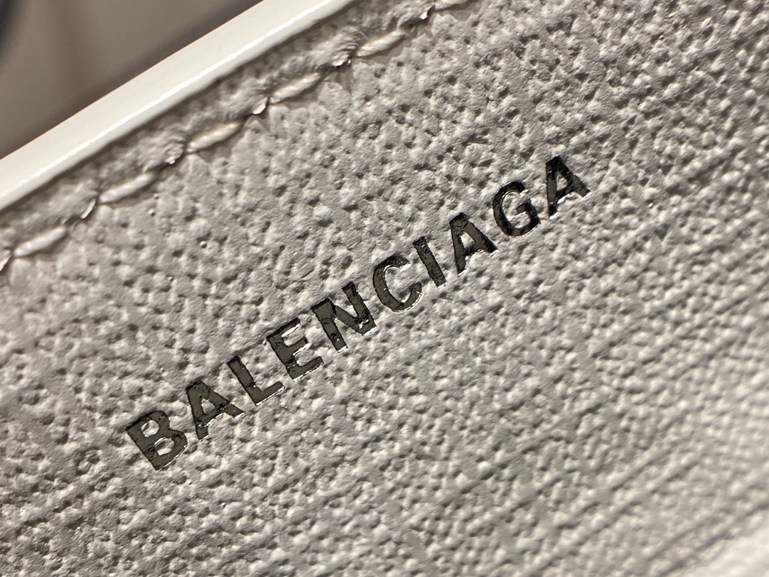 BALENCIAGA 𝗦𝗵𝗼𝗽𝗽𝗶𝗻𝗴 𝗯𝗮𝗴 Cowhide shopping paper bag