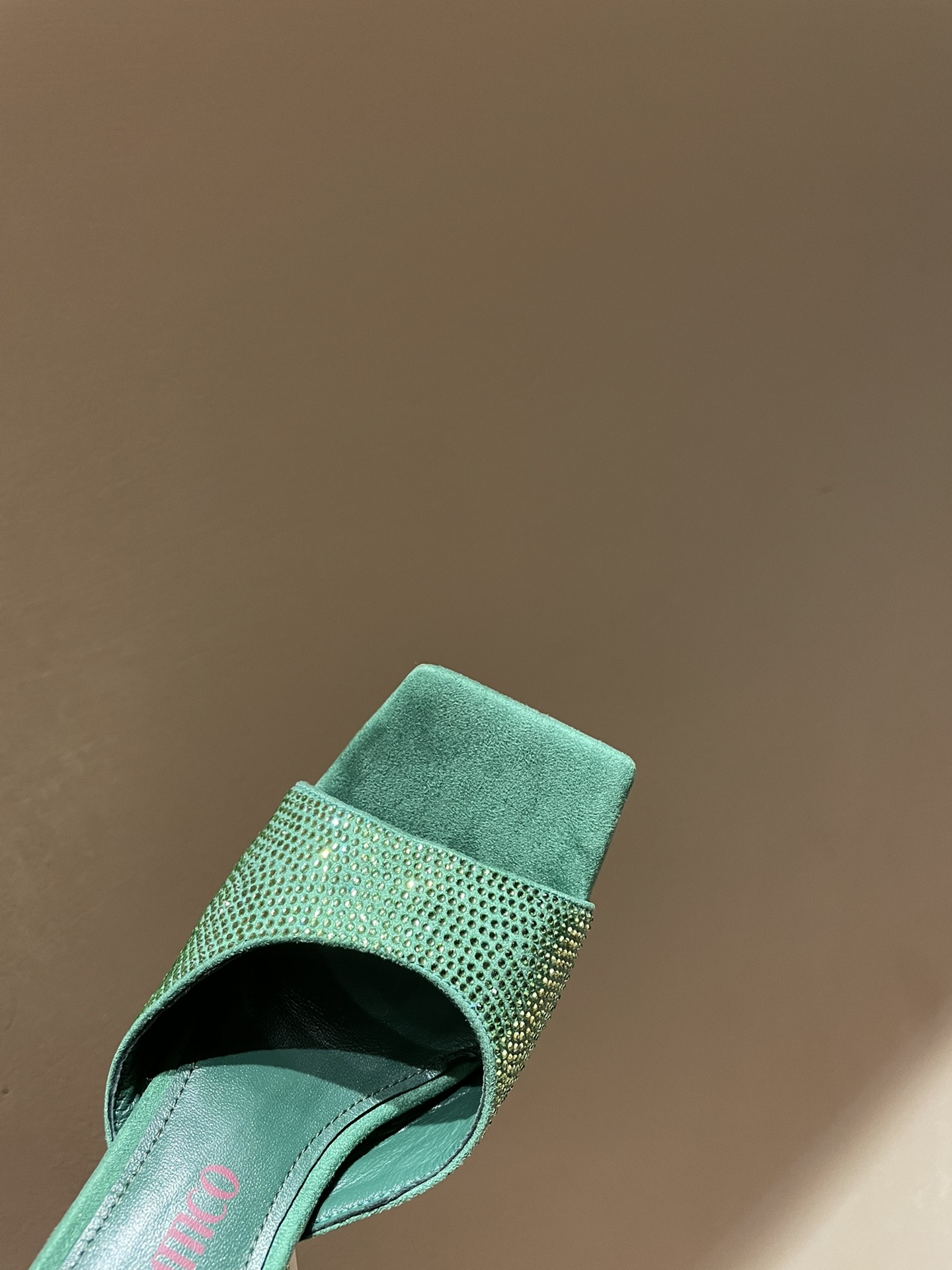 TheAttico | 𝟐𝟎𝟐𝟐𝟐/𝐒𝐒 𝐧𝐞𝐰 Spring/Summer 2021 collection The Attico personality triangle heel high heel sandals