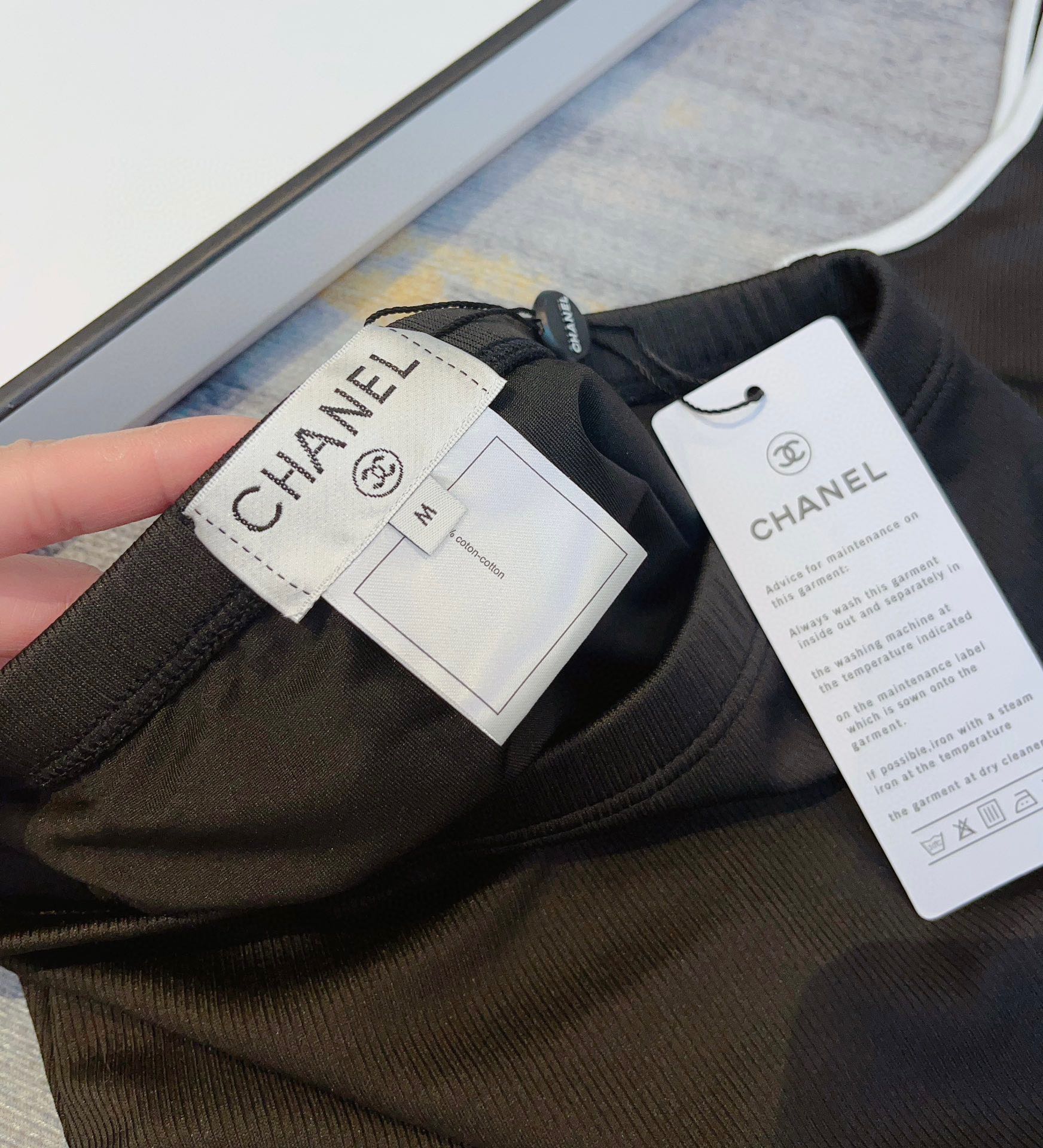 Chanel New Bikini Midi Set Petit Chanel Logo Print Camisole + Triangle Bottoms Separate Swimsuit