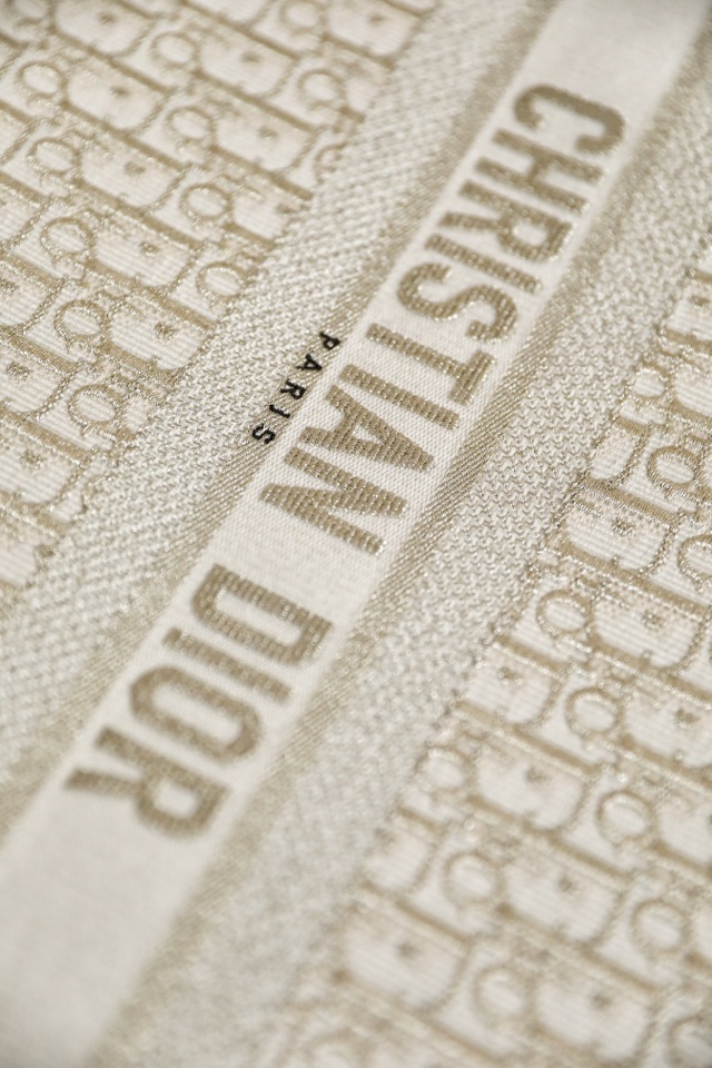 DIOR TOTE Gold DR-58