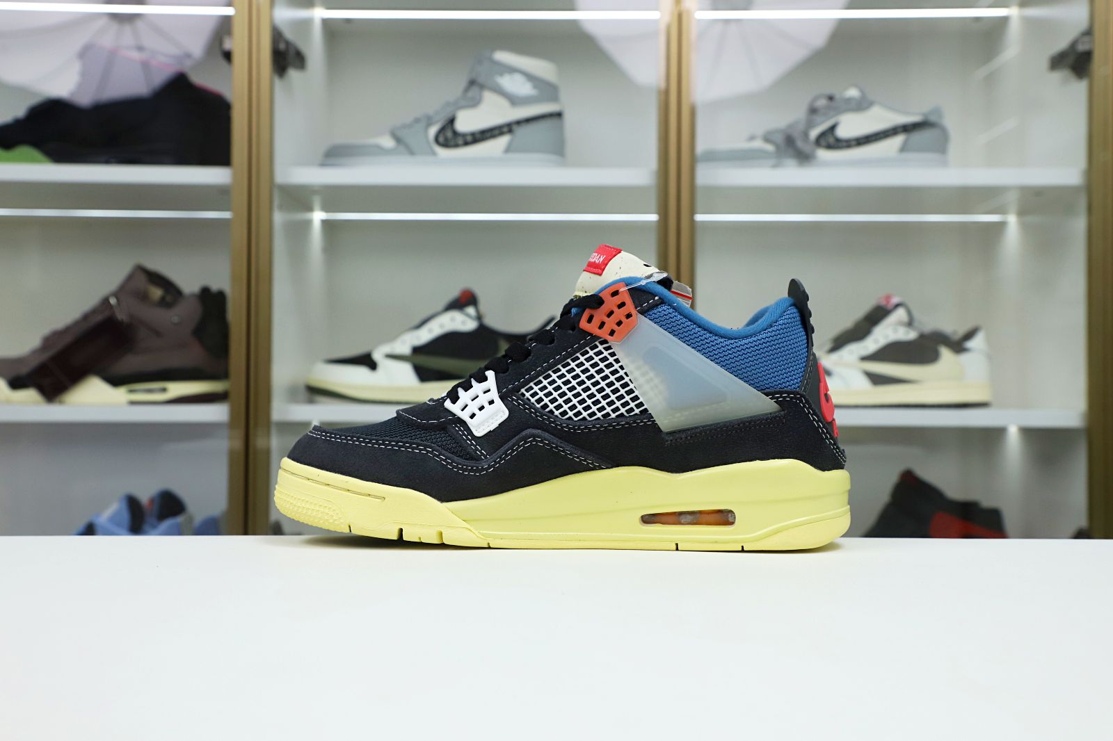 UNION LA X AIR JORDAN 4 RETRO OFF NOIR