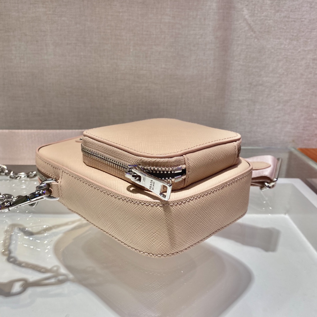 𝐏𝐑𝐀𝐃𝐀 1BH183 Mini handbag