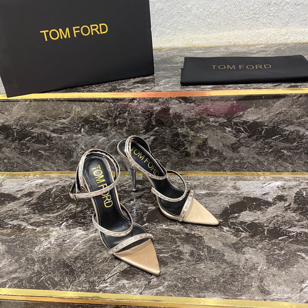 TOM FORD Spring/Summer 2020 counter main new products, pointed toe a word straps back hollow high heel sandals