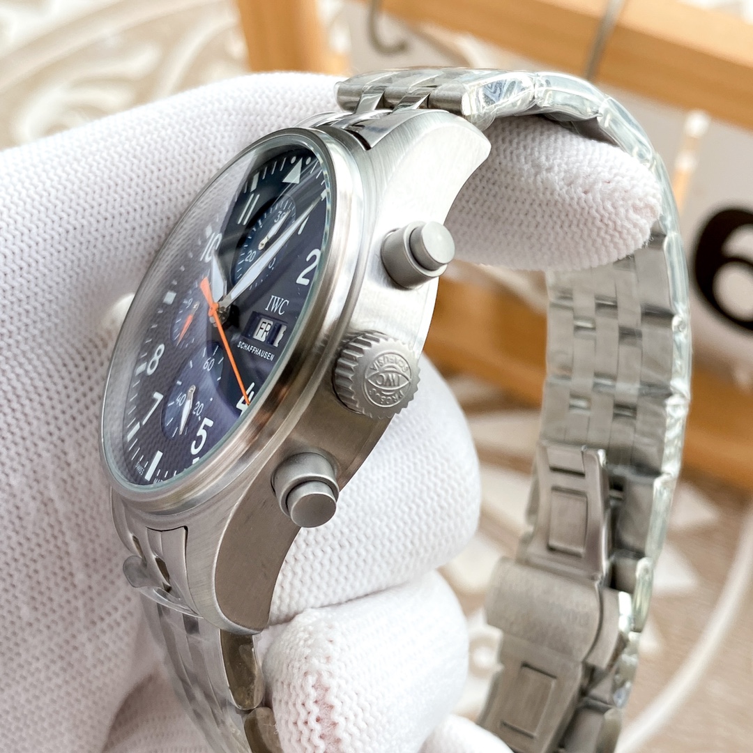 IWC- Pilot's Watch Chronograph 