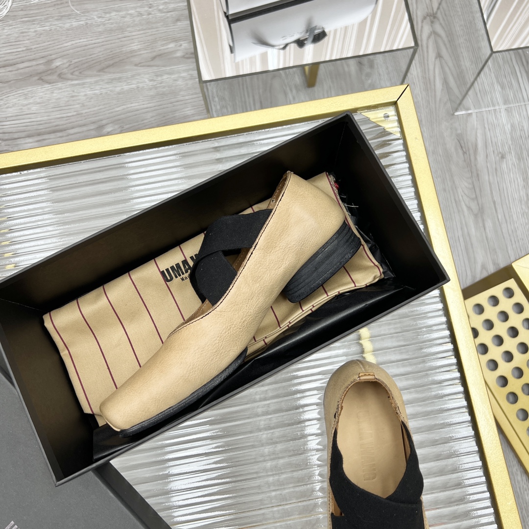 𝐔𝐌𝐀 𝐖𝐀𝐍𝐆｜𝟐𝟎𝟐𝟑/𝐒𝐒 𝐧𝐞𝐰  UMA WANG classic models retro do old ballet shoes