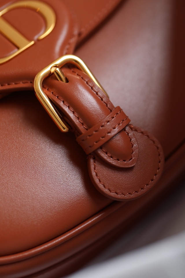 Dark brown🍂 Dark brown DR-𝟎𝟖𝟏 Small 𝙙𝙞𝙤𝙧 𝙗𝙤𝙗𝙗𝙗𝙮