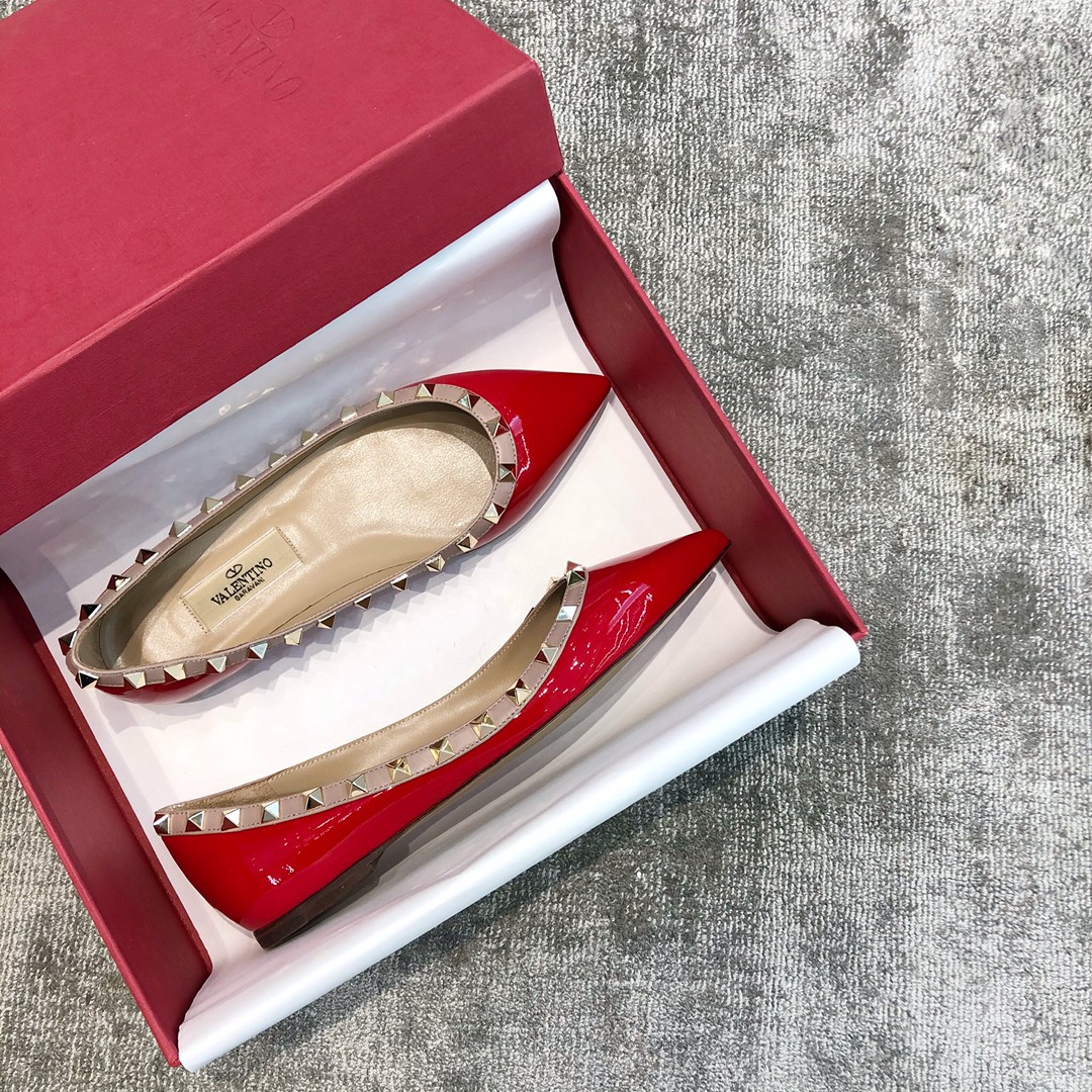 Valentino VT Collection Flats Patent Leather Red