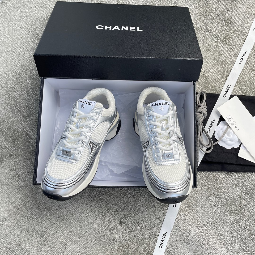 CHANEL A very good-looking sneaker TPU outsole Custom fabric metallic texture