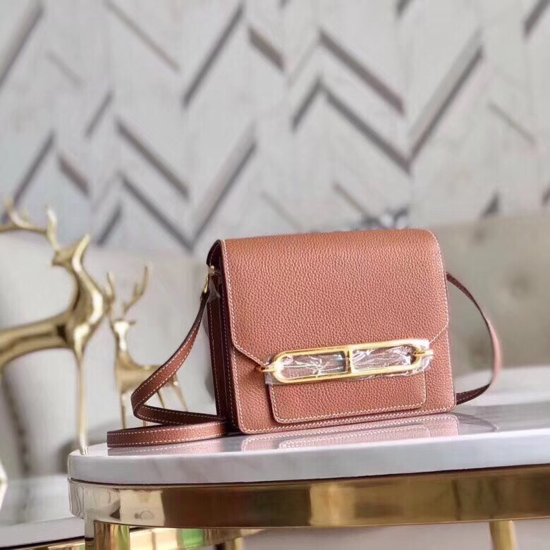 Roulis 18cm togo calfskin golden brown waxed thread gold and silver buckle